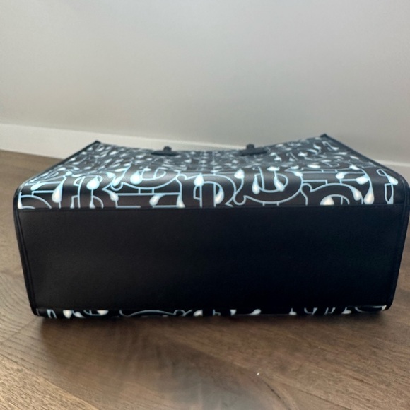 Burberry Rain Capsule Monogram Print Tote - Picture 7 of 17